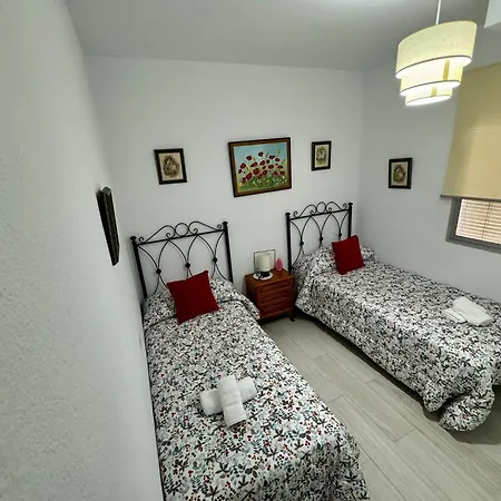 La Casa De Mis Padres *